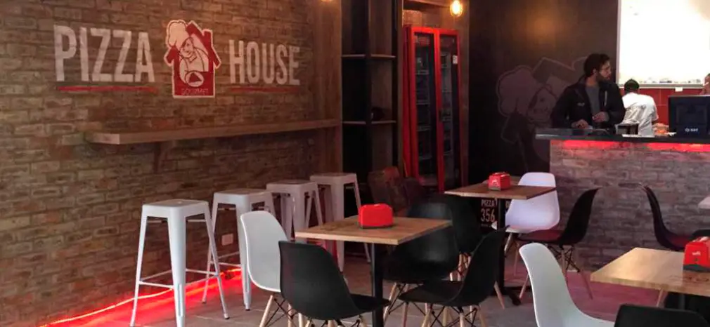 PIZZA HOUSE
