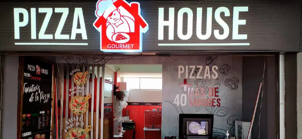 PIZZA HOUSE